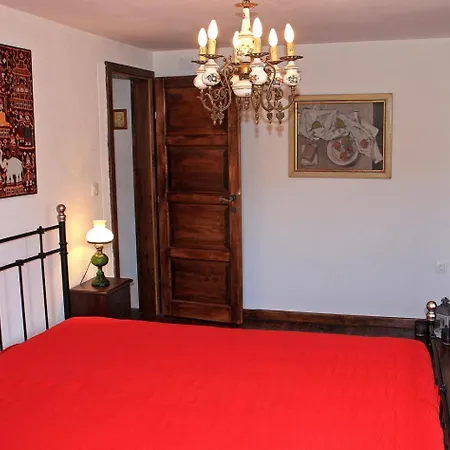 Heritage Stone House - Comfort, Terrace & Garden Διαμέρισμα Τρογκίρ