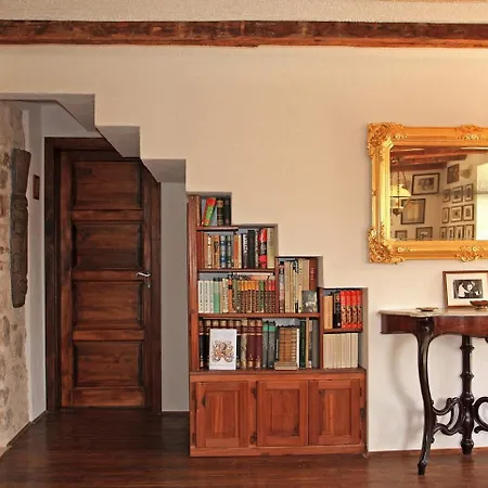 Heritage Stone House - Comfort, Terrace & Garden شقة *