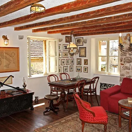 Heritage Stone House - Comfort, Terrace & Garden * Τρογκίρ