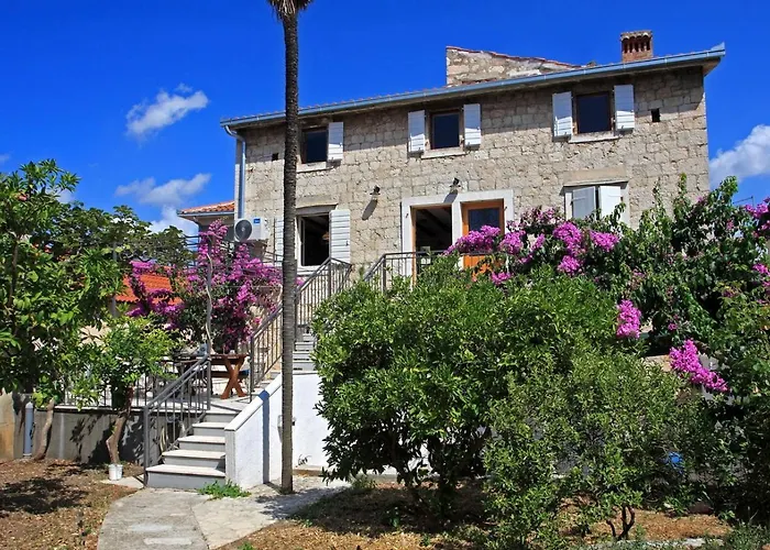 Διαμέρισμα Heritage Stone House - Comfort, Terrace & Garden *