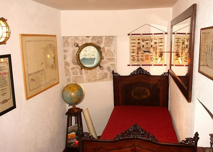 Heritage Stone House - Comfort, Terrace & Garden Διαμέρισμα *