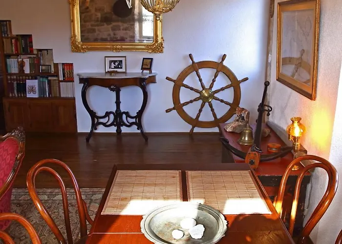 Heritage Stone House - Comfort, Terrace & Garden